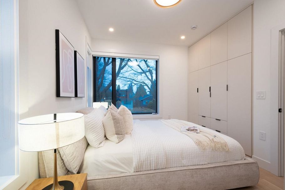 2493 Eton Street Vancouver, BC - 20