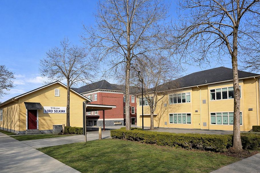 4172 Welwyn Street Vancouver, BC - 32