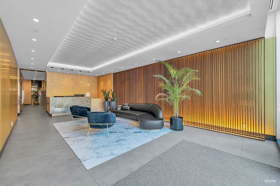 2301 125 E 14th Street North Vancouver, BC - 24