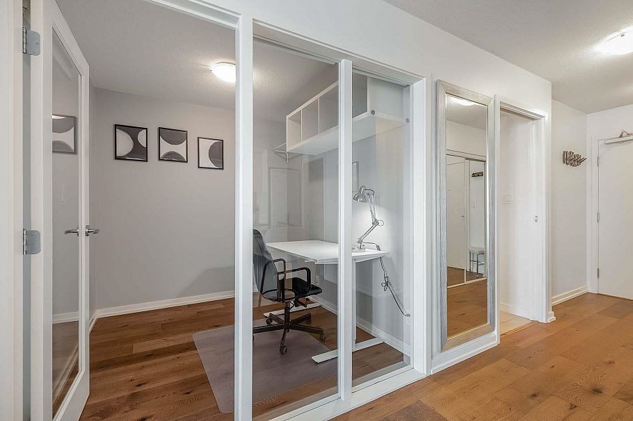 2311 788 Hamilton Street Vancouver, BC - 23