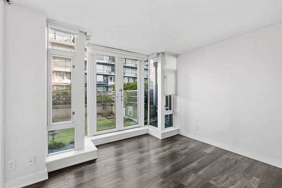 301 1762 Davie Street Vancouver, BC - 17