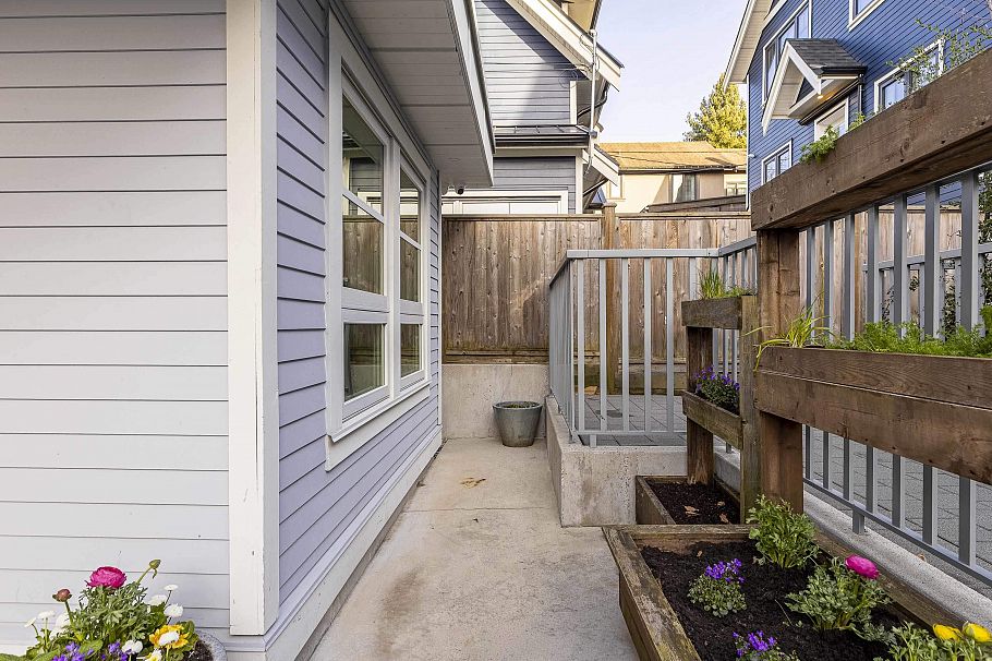 517 E 11th Avenue Vancouver, BC - 21