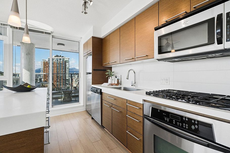 901 2770 Sophia Street Vancouver, BC - 12