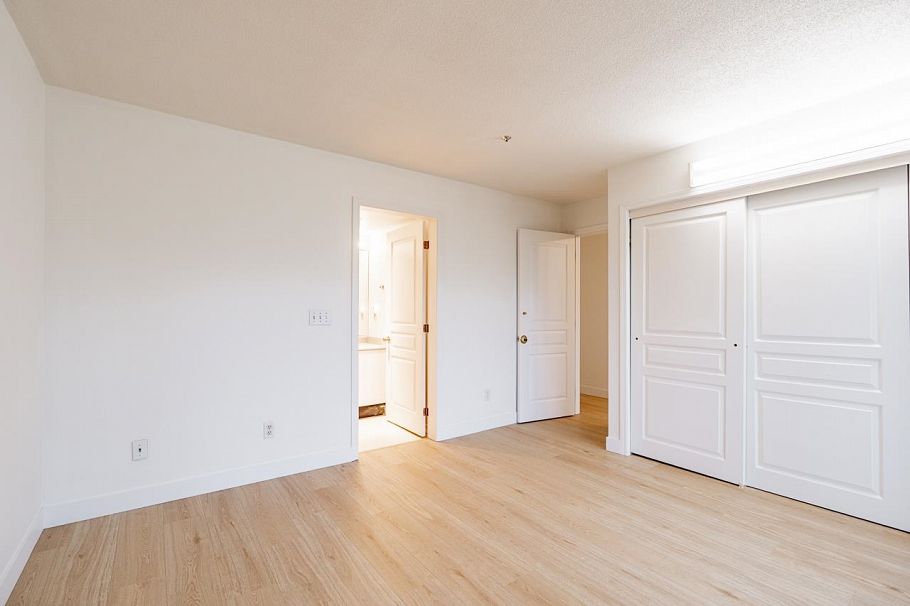 74 2733 N Kent Avenue Vancouver, BC - 19