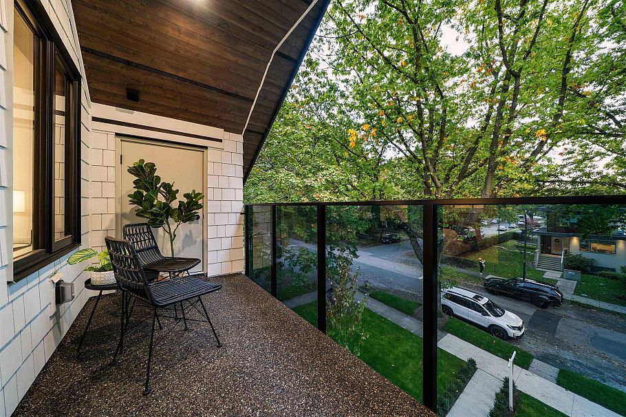 2493 Eton Street Vancouver, BC - 37