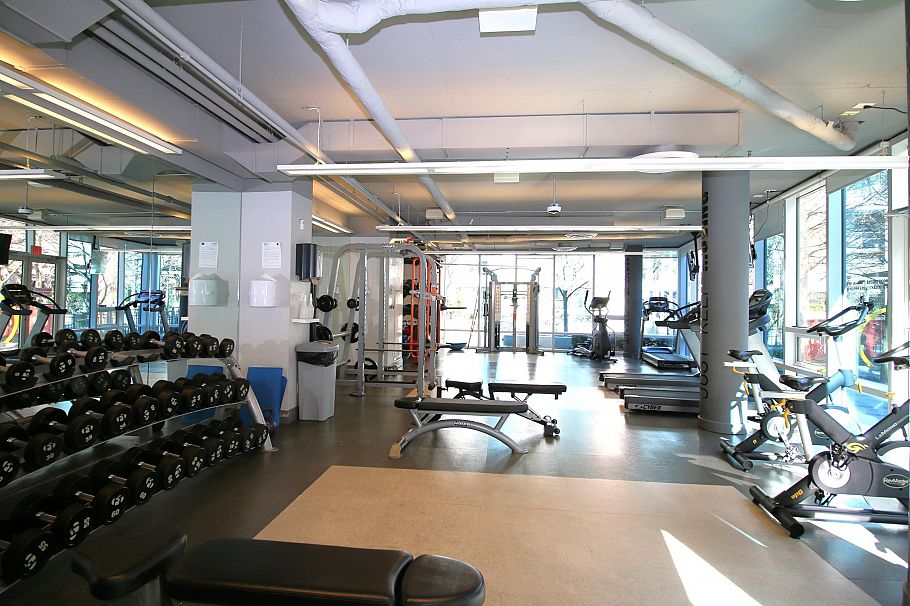 125 E 1st Avenue Vancouver, BC - 23