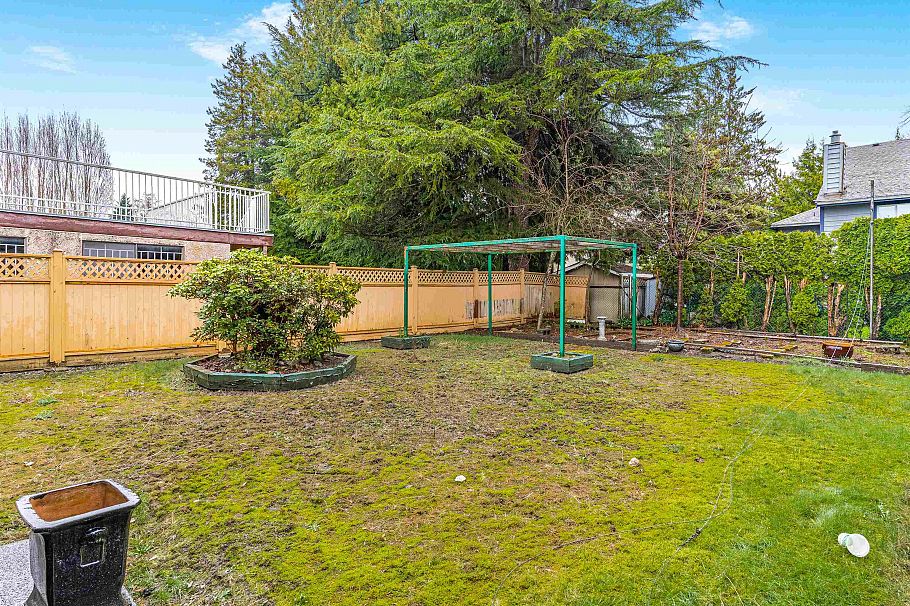 6884 Toderick Street Vancouver, BC - 31