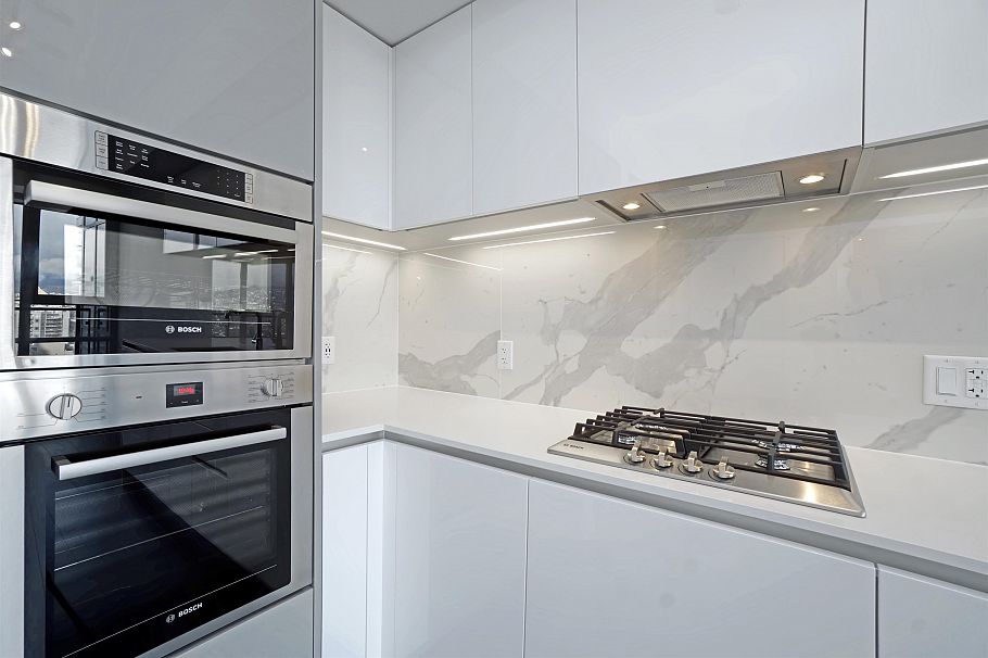 2903 2085 Skyline Court Burnaby, BC - 8