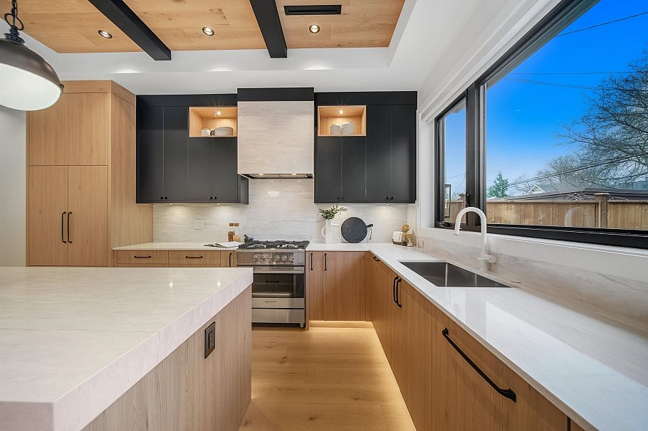 2 1841 Parker Street Vancouver, BC - 21