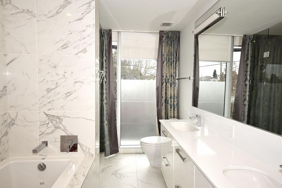 759 W 41st Avenue Vancouver, BC - 14