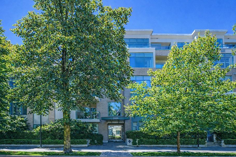 210 2028 W 11 Avenue Vancouver, BC - 15