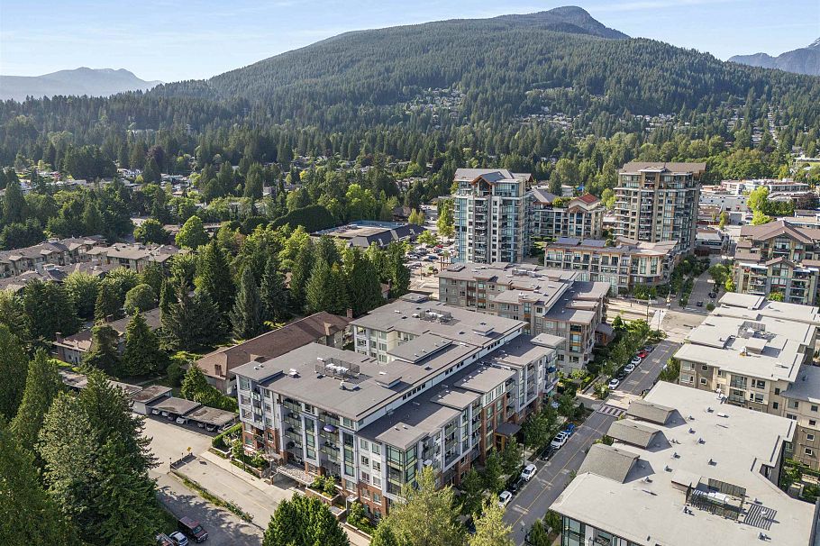 311 2651 Library Lane North Vancouver, BC - 30