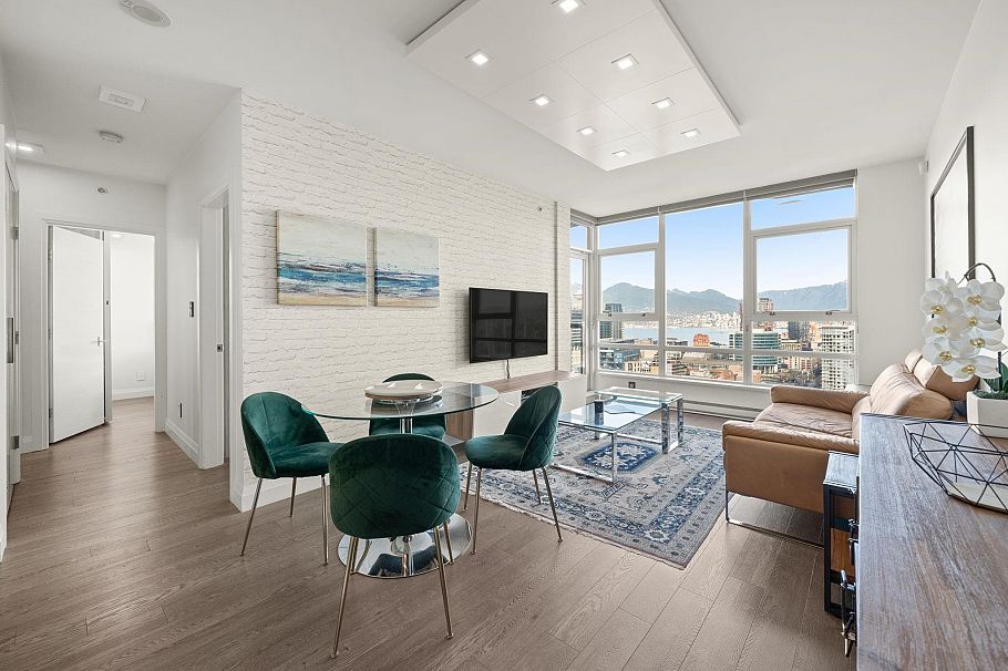 3705 928 Beatty Street Vancouver, BC - 3