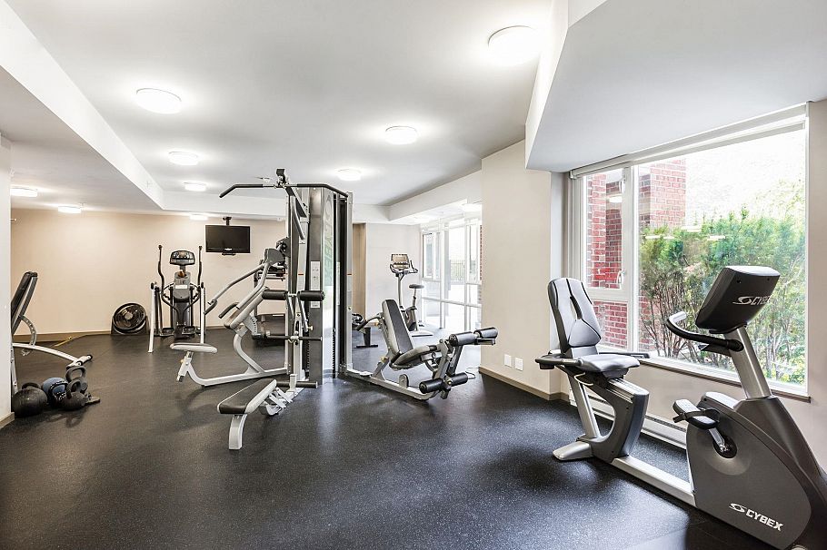 302 2321 Scotia Street Vancouver, BC - 33