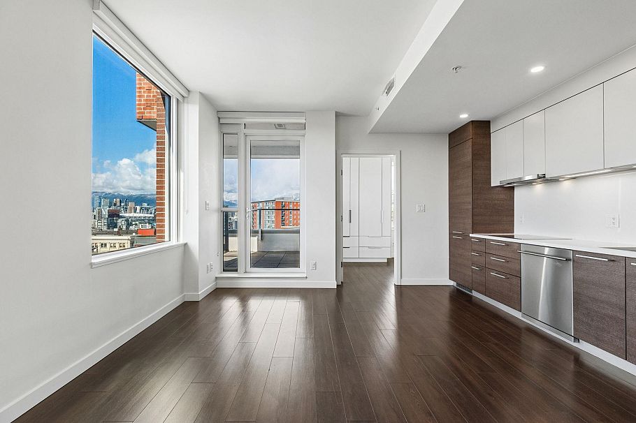 501 2508 Watson Street Vancouver, BC - 3