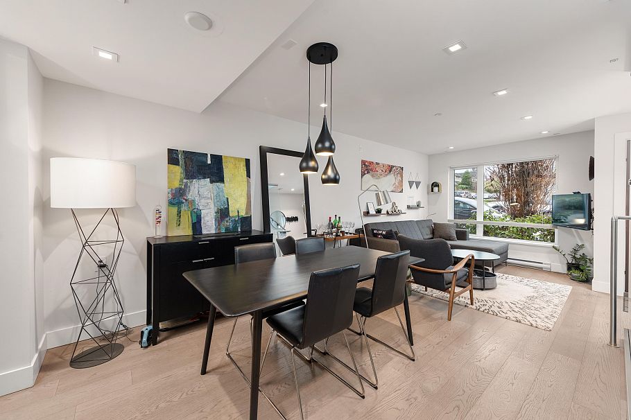 147 St. Patricks Avenue North Vancouver, BC - 7