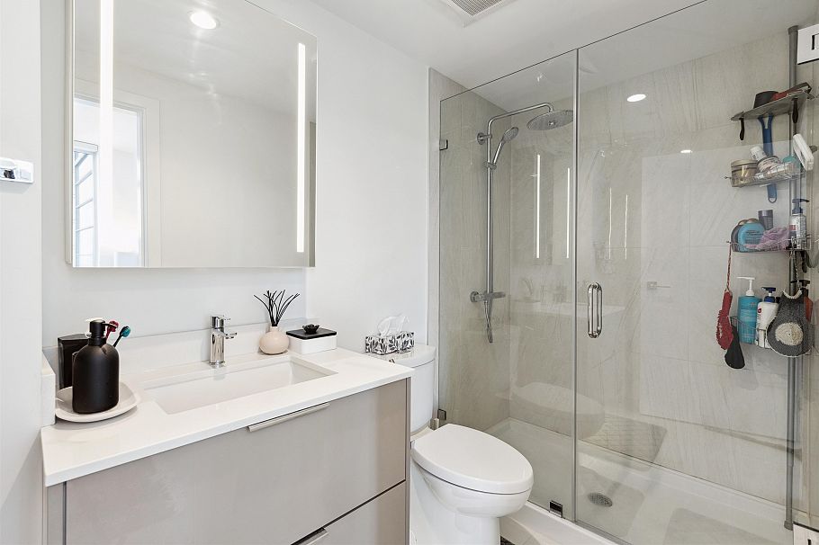 1207 1471 Hunter Street North Vancouver, BC - 21