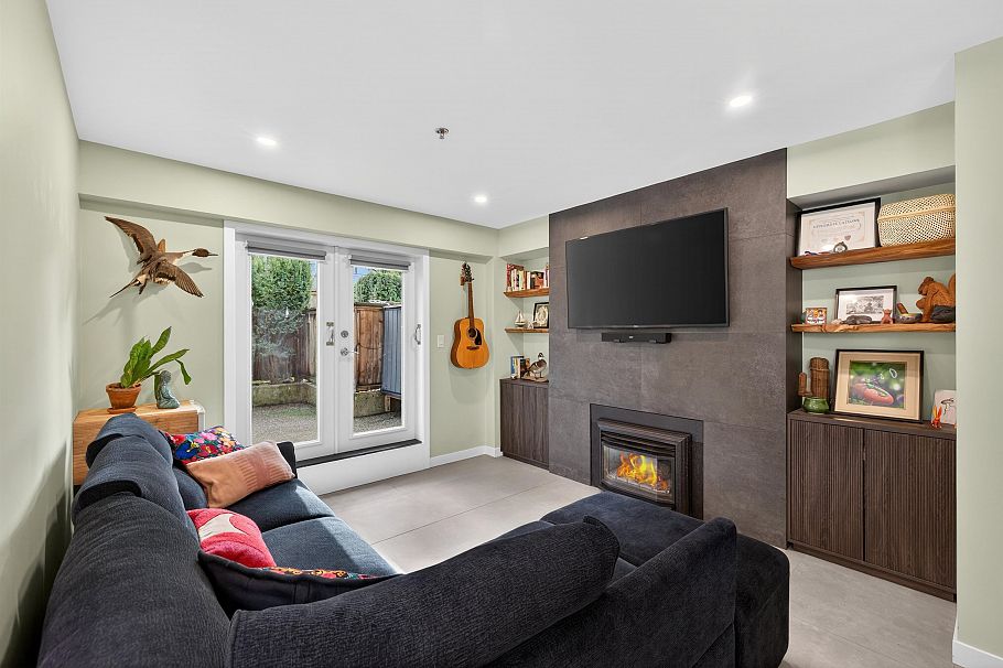 104 828 W 14th Avenue Vancouver, BC - 1