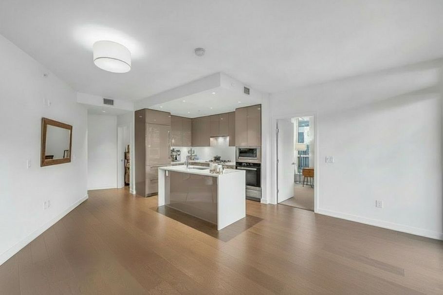 107 5189 Cambie Street Vancouver, BC - 2