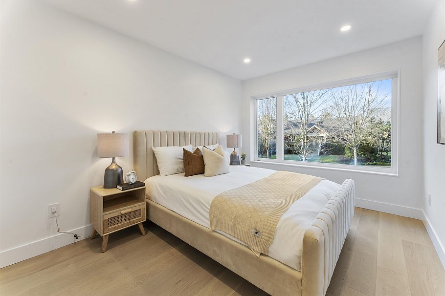 1 2138 W 48th Avenue Vancouver, BC - 15