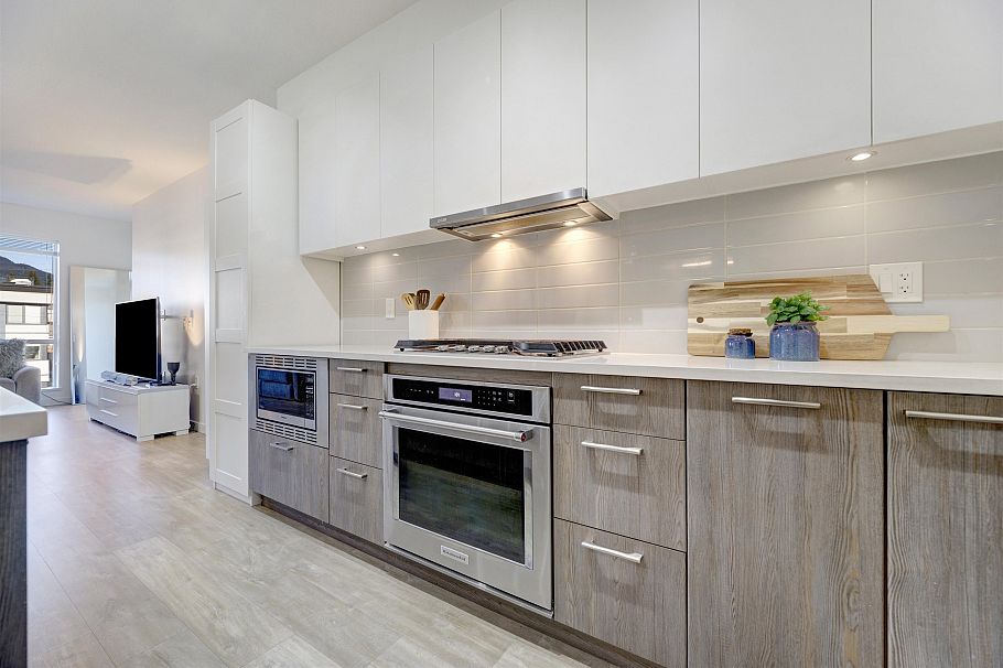 306 625 E 3rd Street North Vancouver, BC - 3