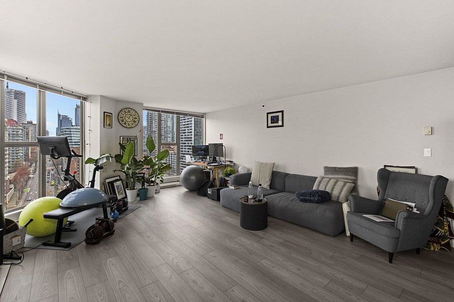 2005 1000 Beach Avenue Vancouver, BC - 16