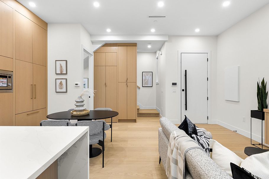 2 5306 Culloden Street Vancouver, BC - 9