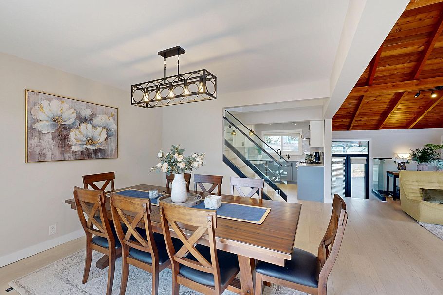 4545 Strathcona Road North Vancouver, BC - 8