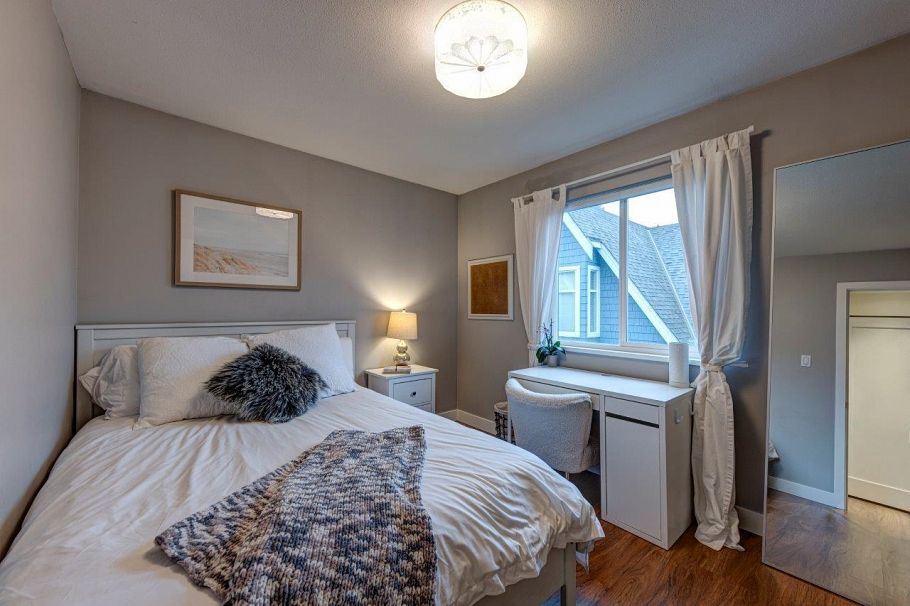 2530 Western Avenue North Vancouver, BC - 29