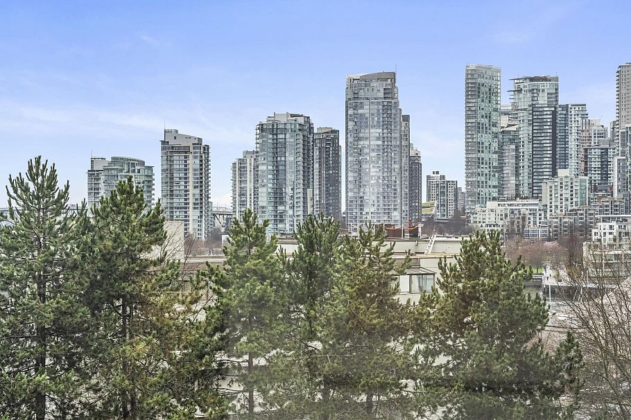 809 518 Moberly Road Vancouver, BC - 27