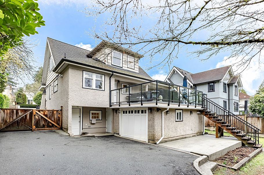 6713 Arbutus Street Vancouver, BC - 29