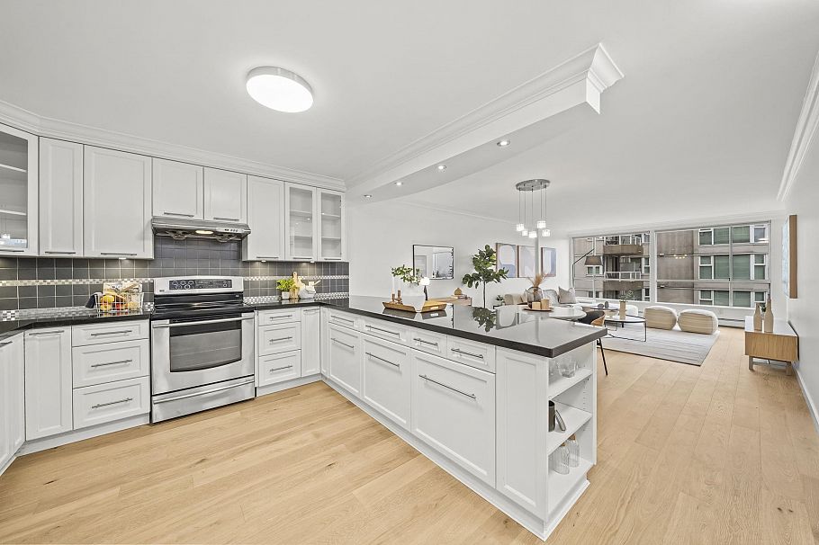 809 518 Moberly Road Vancouver, BC - 11