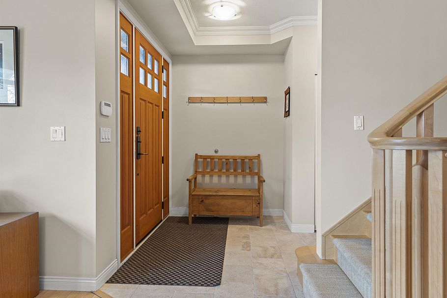 3472 W 13th Avenue Vancouver, BC - 4