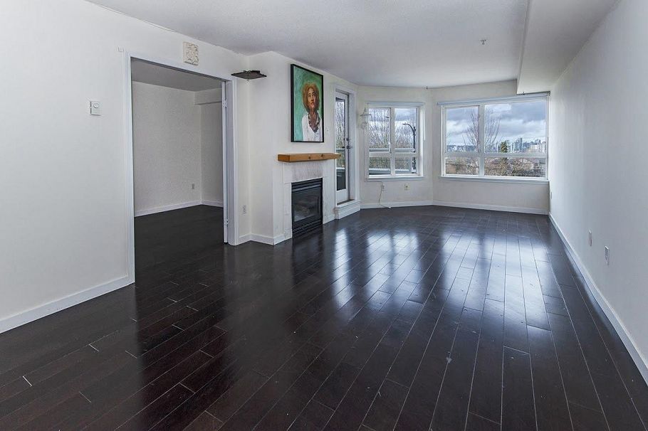 308 1707 Charles Street Vancouver, BC - 9