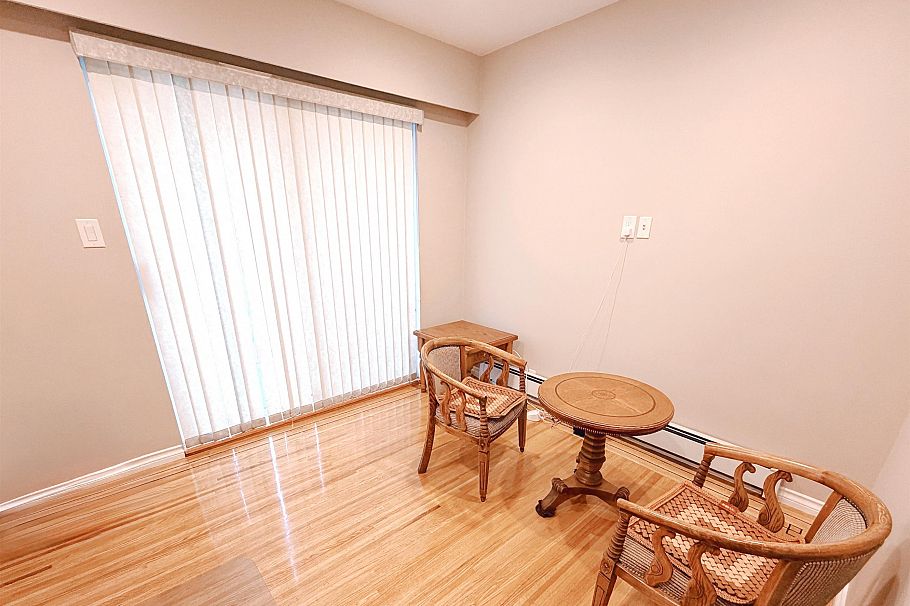 4882 Moss Street Vancouver, BC - 4