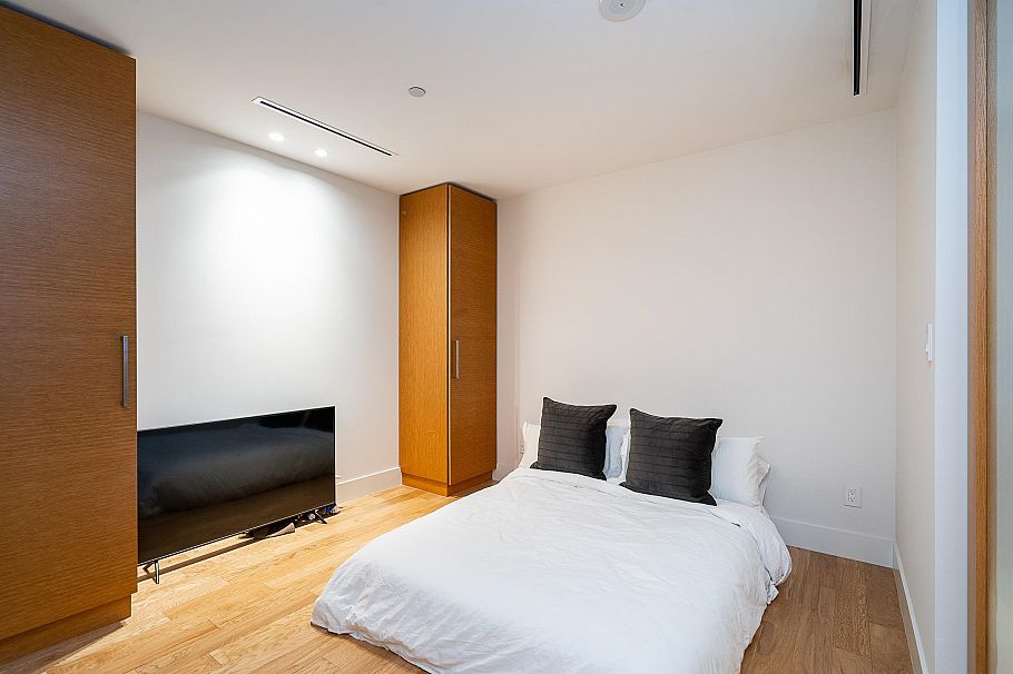 1803 667 Howe Street Vancouver, BC - 9