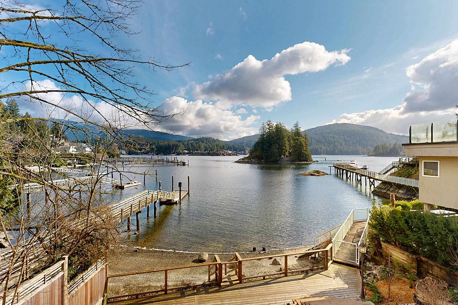 4545 Strathcona Road North Vancouver, BC - 1