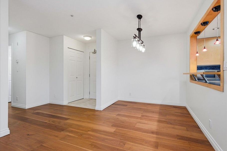 306 223 Mountain Highway North Vancouver, BC - 10