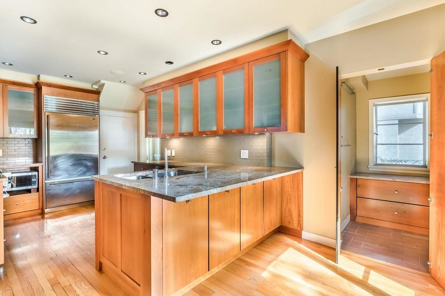 5810 Cartier Street Vancouver, BC - 22