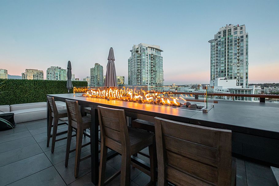 1503/04 283 Davie Street Vancouver, BC - 30