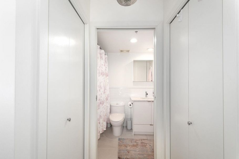 406 1133 Homer Street Vancouver, BC - 24