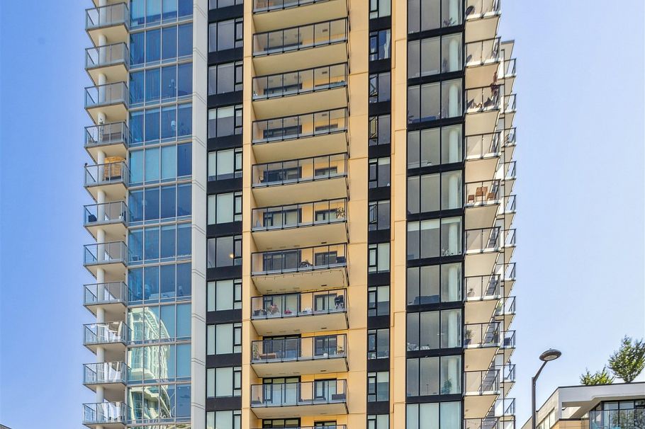 1207 1471 Hunter Street North Vancouver, BC - 3