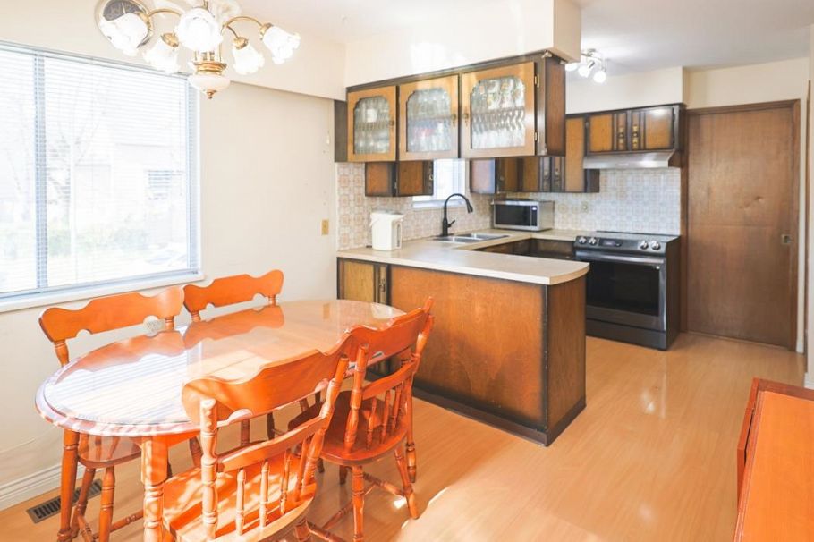 5730 Quebec Street Vancouver, BC - 8