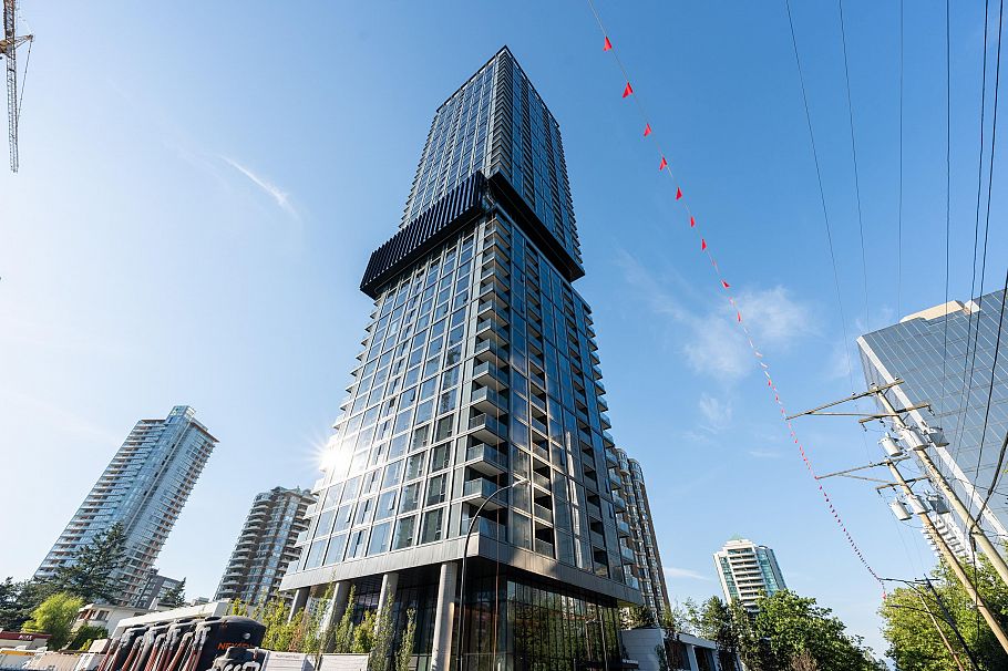 2108 5987 Wilson Avenue Burnaby, BC - 1