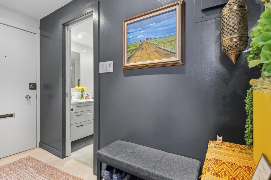 1203 1850 Comox Street Vancouver, BC - 4