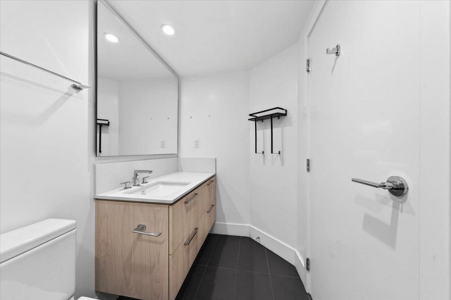 610 680 Seylynn Crescent North Vancouver, BC - 22