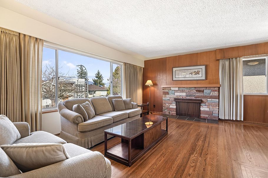 3180 E 3rd Avenue Vancouver, BC - 7