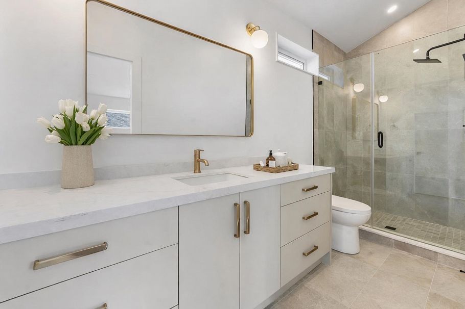 2 2138 W 48th Avenue Vancouver, BC - 20