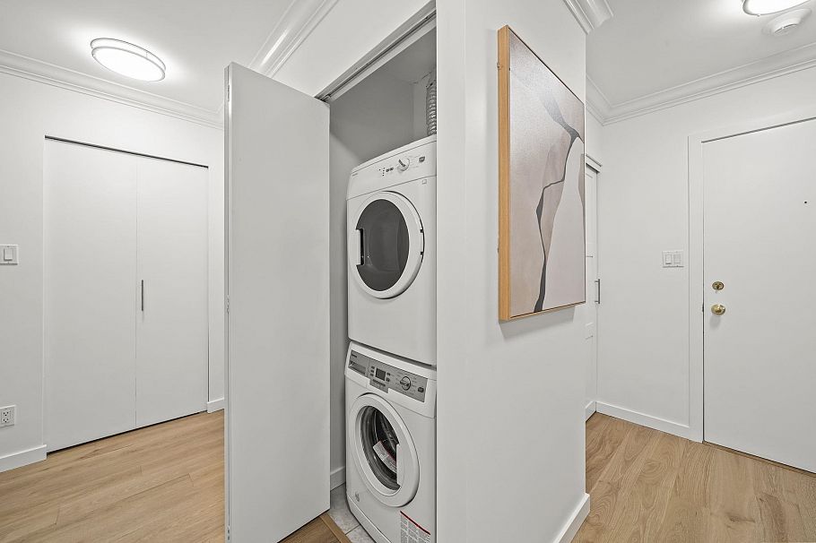 809 518 Moberly Road Vancouver, BC - 26