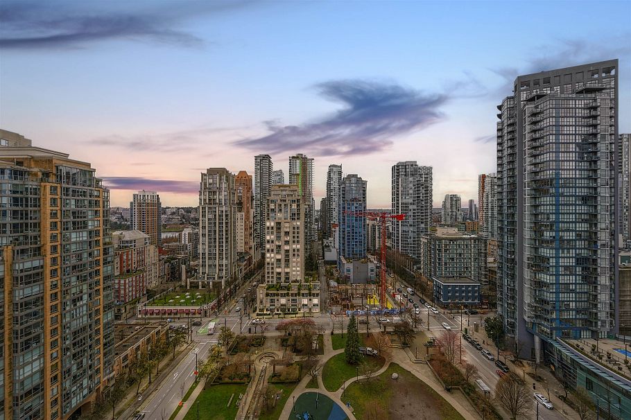 1909 1111 Richards Street Vancouver, BC - 38